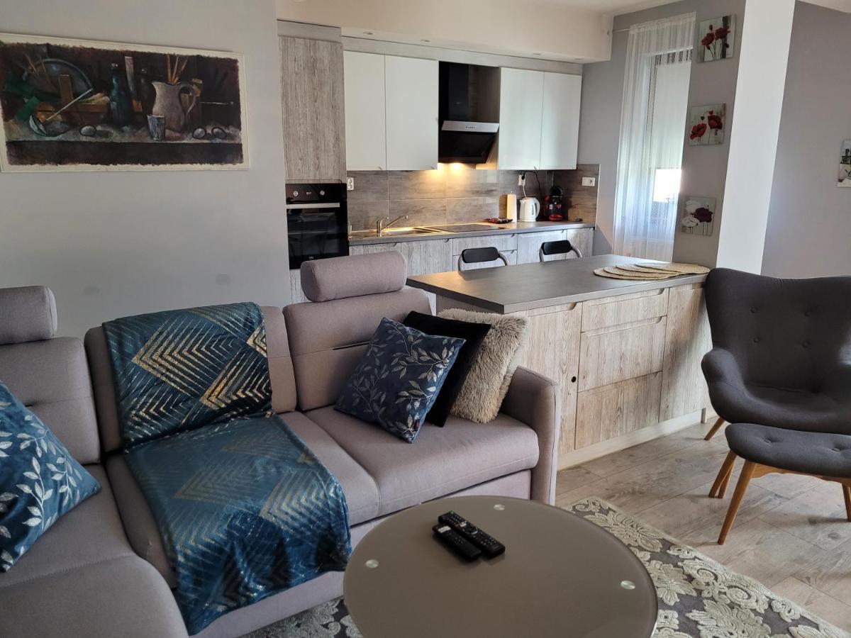 Apartament Lilla Jelenia Góra Εξωτερικό φωτογραφία